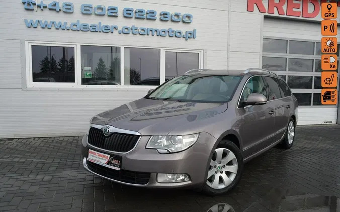 hrubieszów Skoda Superb cena 31000 przebieg: 226000, rok produkcji 2011 z Hrubieszów